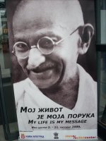 Mahatma Gandi medju Srbima